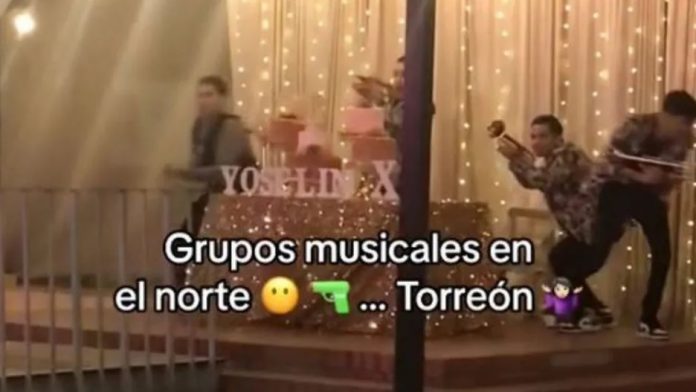 Video Banda Recrea Balacera De Corrido B Lico En Fiesta De Xv A Os