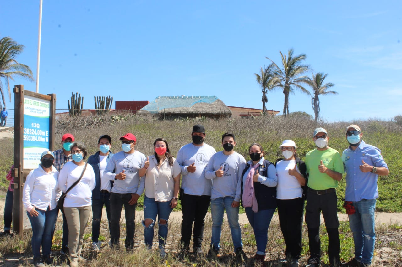 Sedesu y CTTMX instalan primera fase del proyecto GPS Huevo de Tortuga