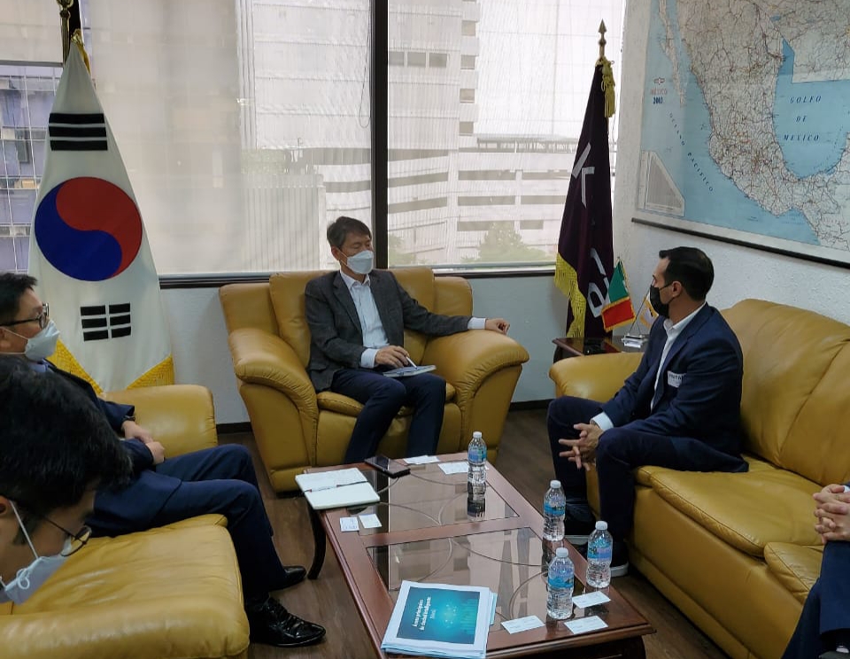 Se reúne Jesús Ibarra con Kim Kijoong; buscan abrir oportunidades de negocios entre Corea del Sur y Sinaloa