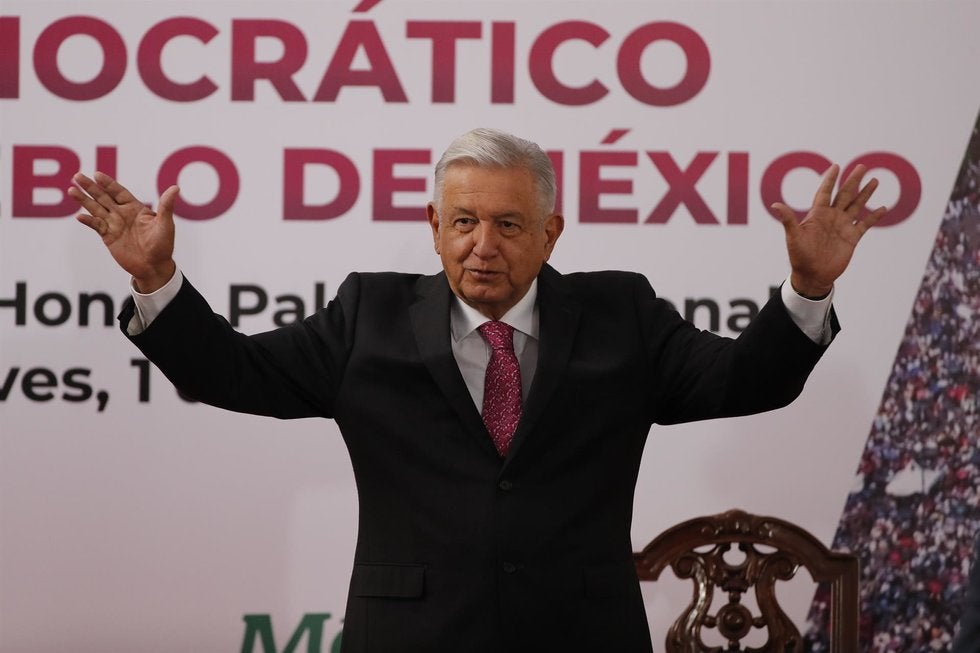 Presume AMLO en informe “cómoda mayoría” para garantizar sus programas sociales