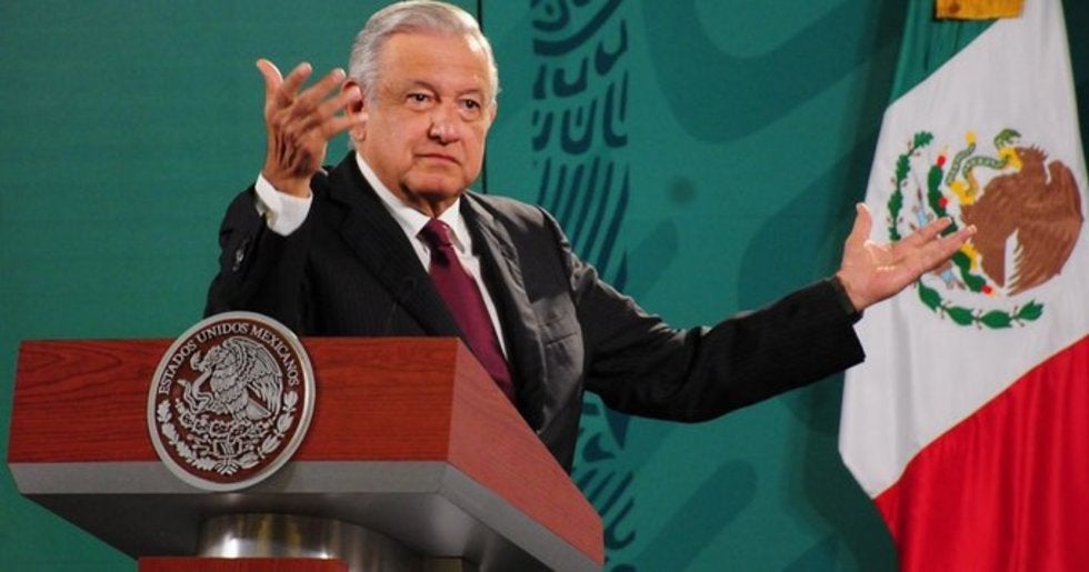 Gas Bienestar y regularización de autos ‘chocolate’ arrancarán en un mes, promete AMLO