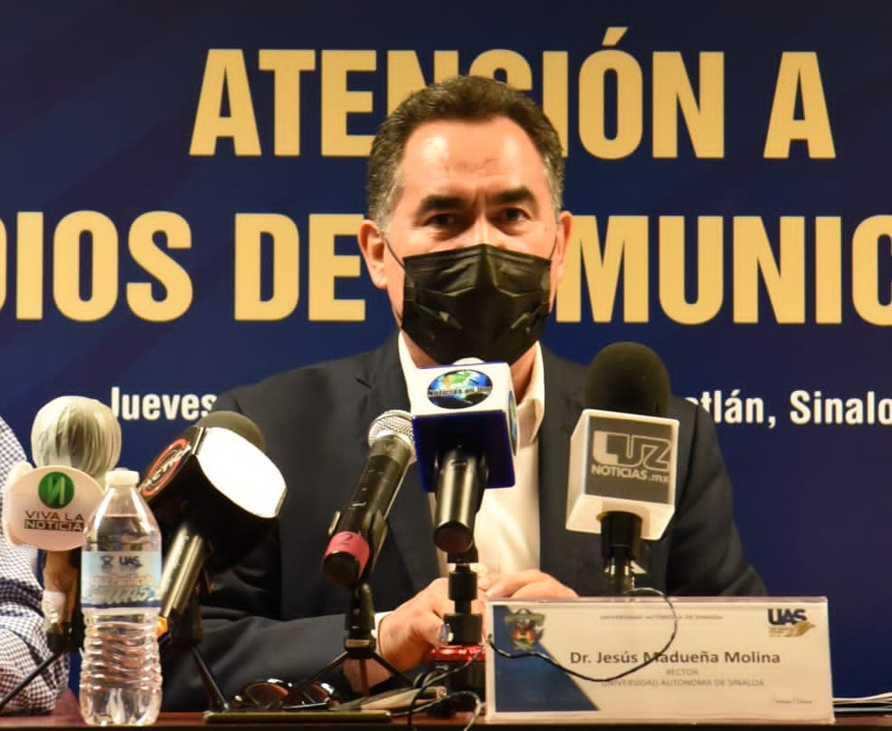 Implementa la UAS una estrategia para reducir el índice de deserción escolar