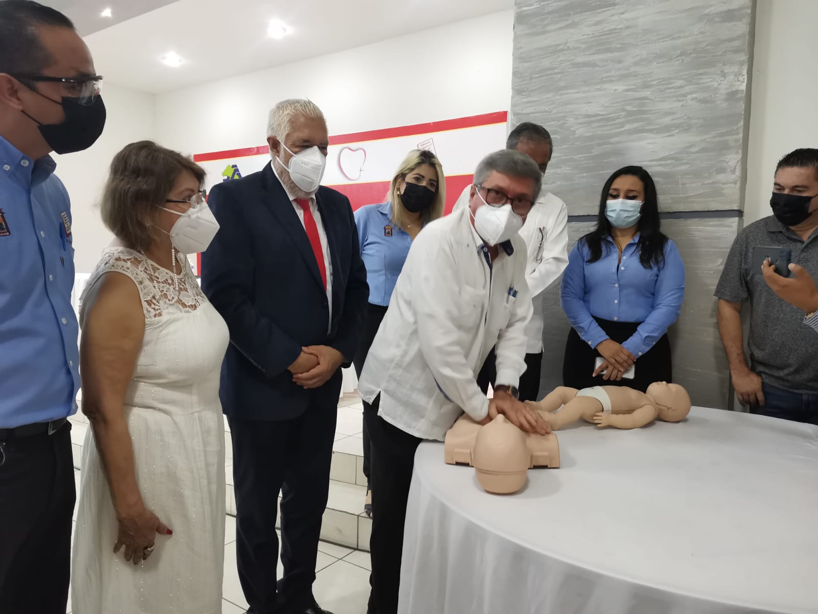Secretaría de Salud capacita a personal del Stasac en primeros auxilios