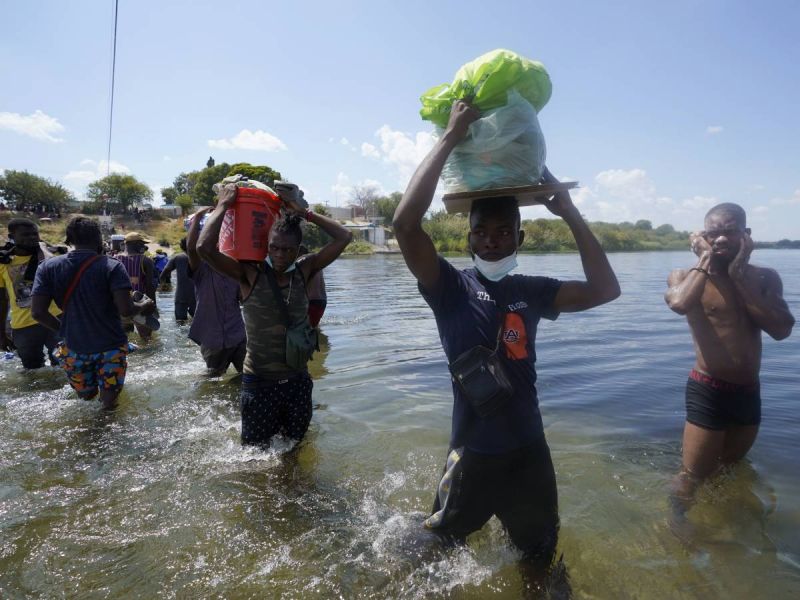 EU cierra parte de frontera con México para detener entrada de haitianos