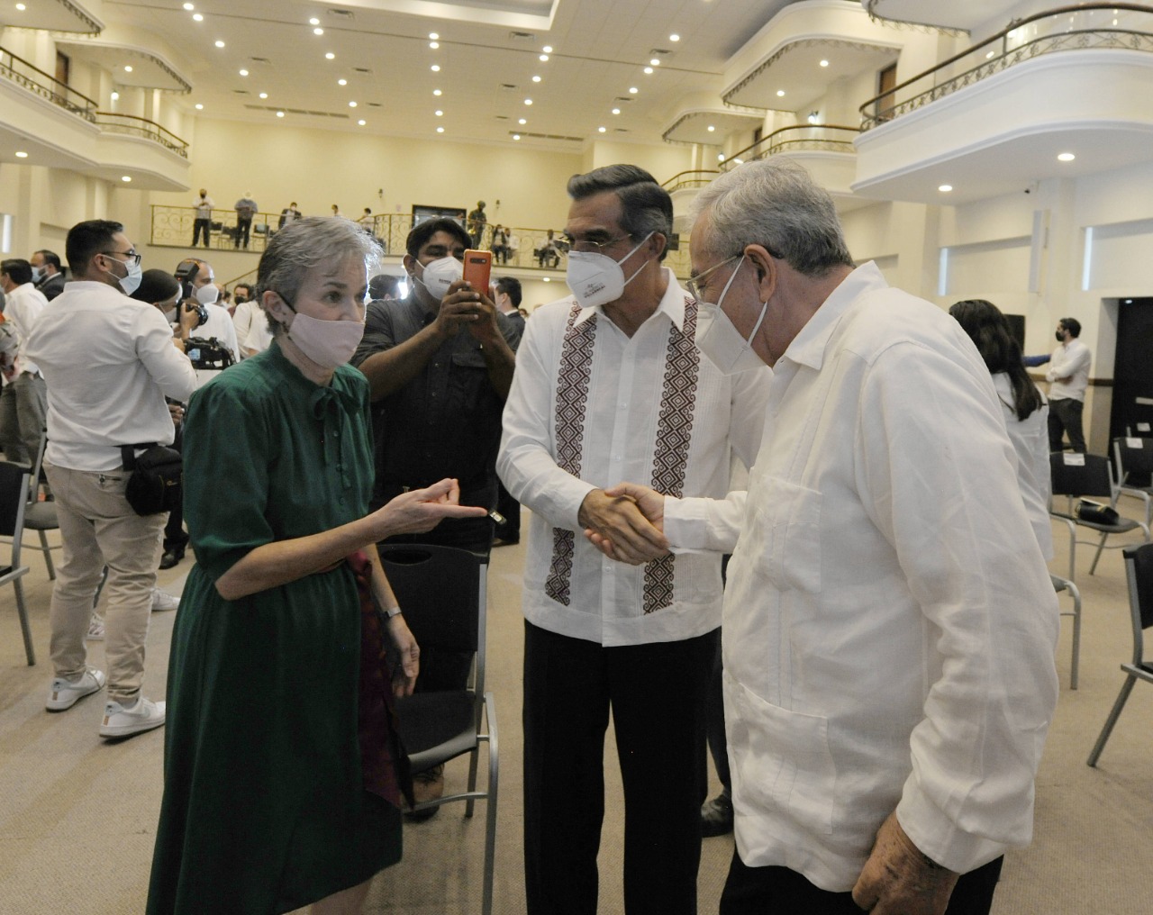 Asiste Rocha Moya al Informe Legislativo 2018-2021 de Américo Villarreal
