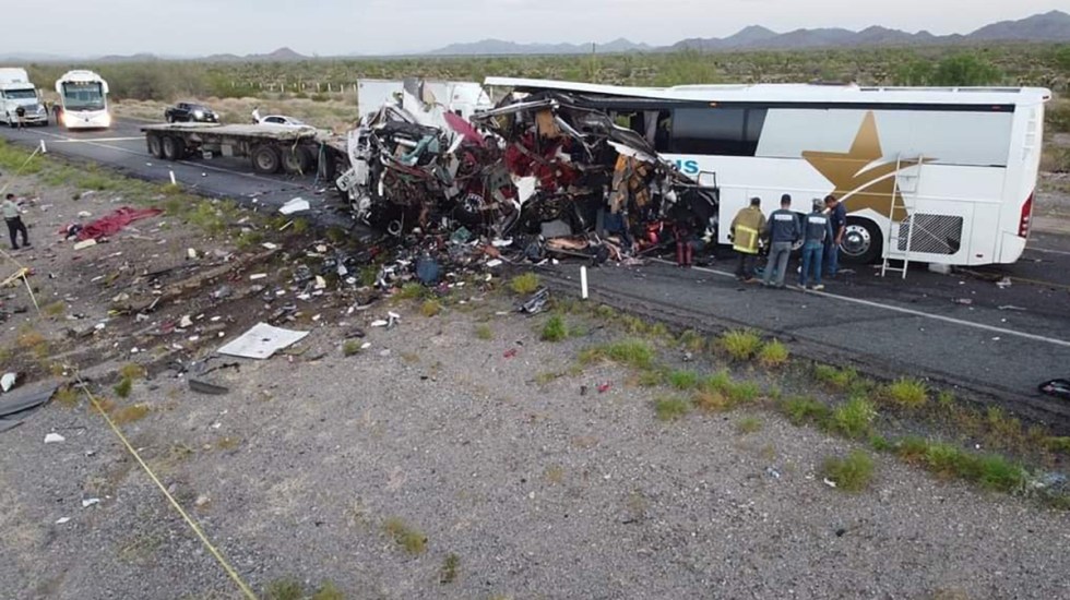 Accidente carretero en Sonora deja 16 muertos