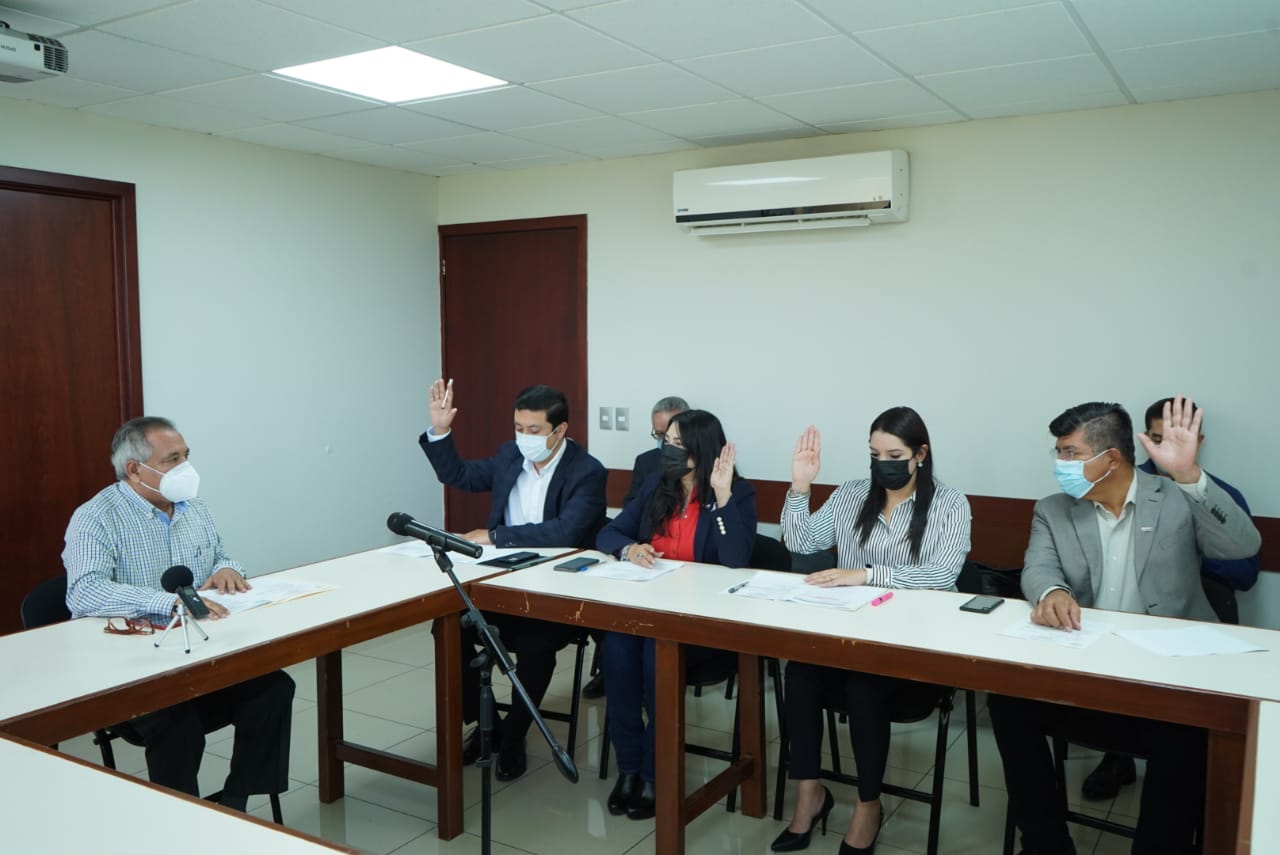 Aprueba Comisión expedir Bando Solemne para Gobernador