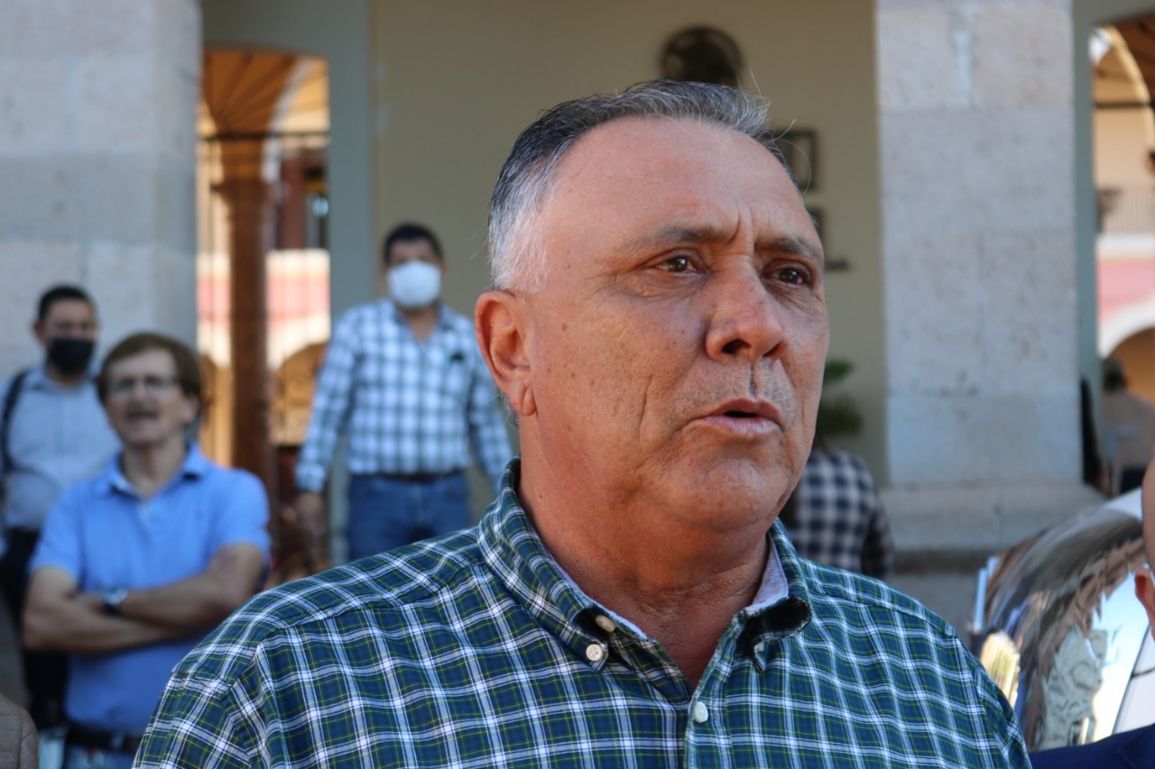 A no bajar la guardia contra Covid-19, llama Gildardo Leyva a la sociedad de El Fuerte