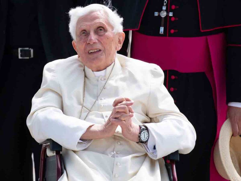 Papa emérito Benedicto XVI es acusado de encubrir casos de pedofilia en Alemania