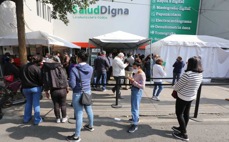 Mitad de la población en México podría contraer ómicron en siguientes semanas: experto