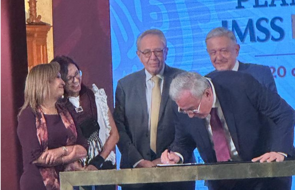 Rocha firma con AMLO convenio para operación del Programa IMSS ...