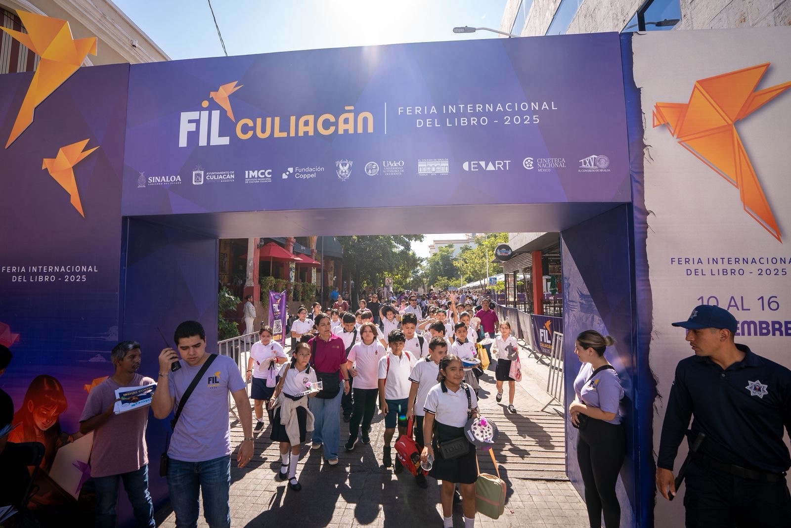 FIL Culiacán 2025 supera las 200 actividades y alcanza 60 mil asistentes en su cuarto día