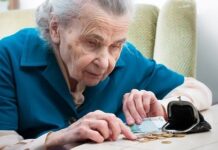 PVEM propone hasta 12 años de cárcel por explotación financiera de adultos mayores