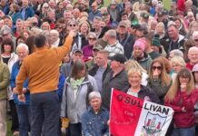 Cuatro continentes, 1.848 personas y un pueblo irlandés: así el clan O’Sullivan obtuvo un récord mundial